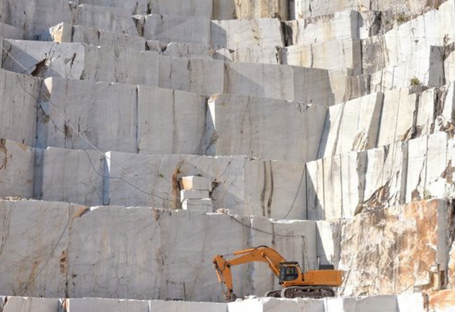 From Quarry to Your Home: The Journey of a Marble Table